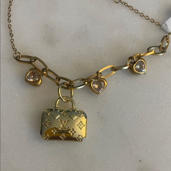 Louis Vuitton Zipper pull Charm Gold Monogram - Picture 1 of 5